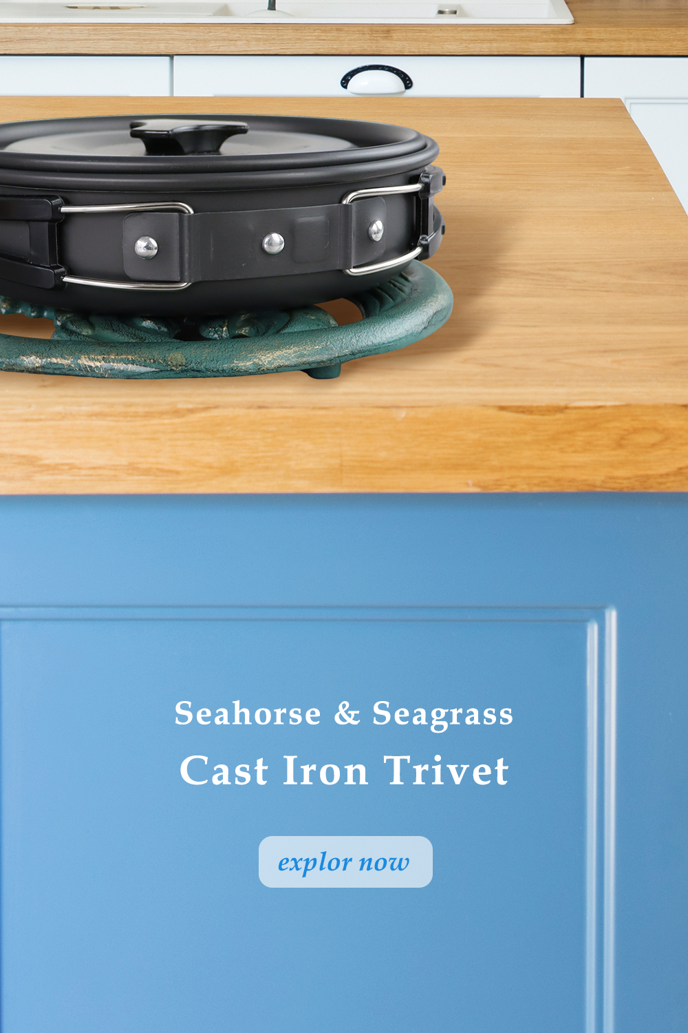 HomeHand Seahorse Seagrass Cast Iron Trivet