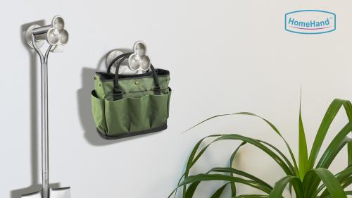 HomeHand Deck of Clubs | Unique Patio Wall Decor