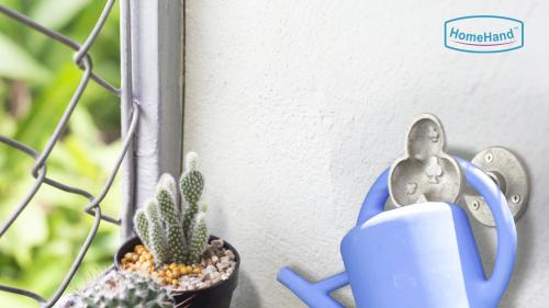 Deck of Clubs Wall Hook | Best Cast Iron Hook for Garden & Patio Organization
