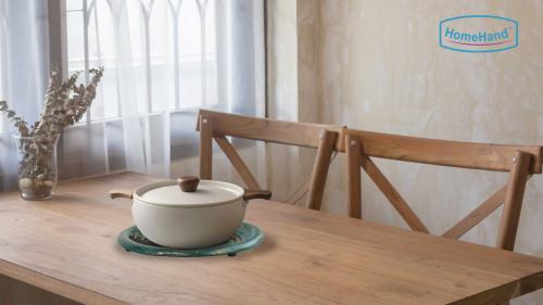 Coastal Elegance | HomeHand Seahorse & Seagrass Cast Iron Trivet If you're looking to enhance your k